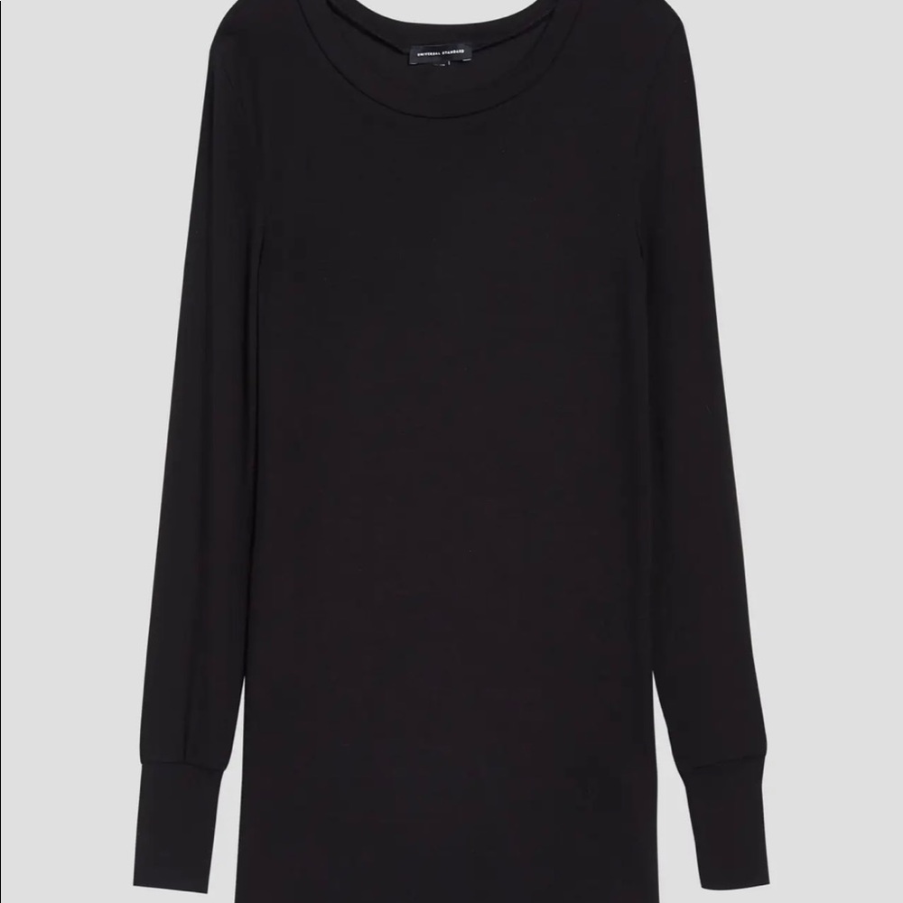 Universal Standard Long Sleeve Foundation Tee- Crew Neck - Size 22-24 (L) -Black